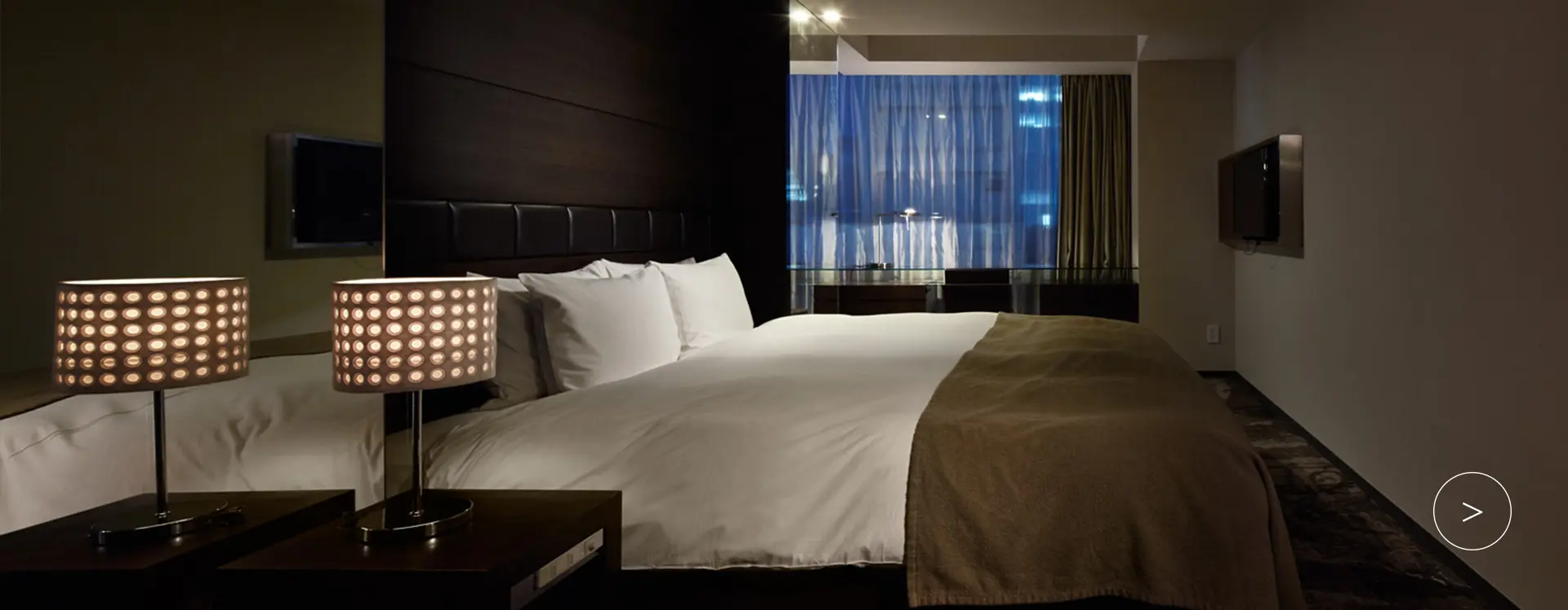 "Enjoy Yourself as an Adult" guest room design