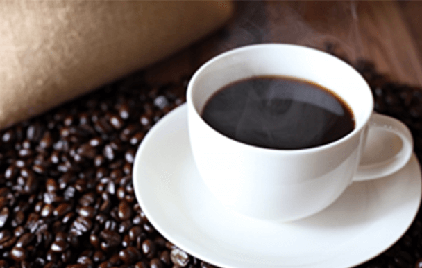 Freshly ground coffee, mineral water, etc. available