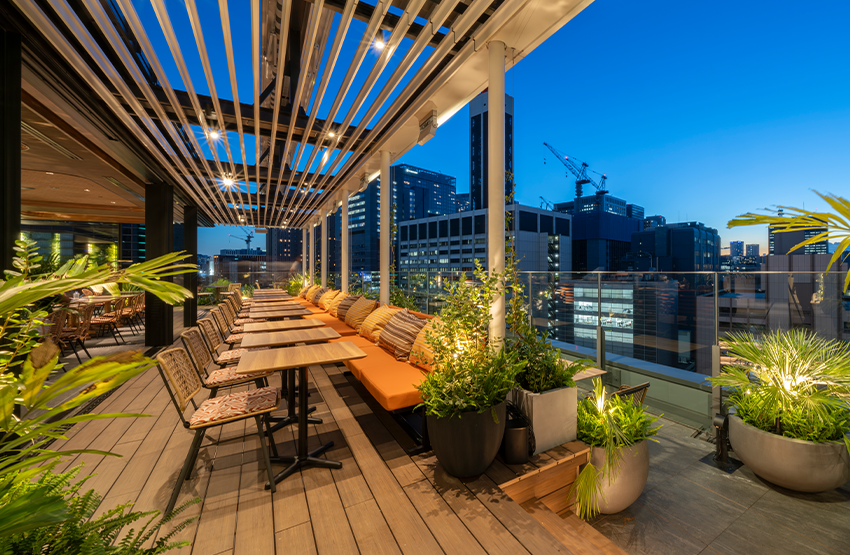 Rooftop restaurant with night view