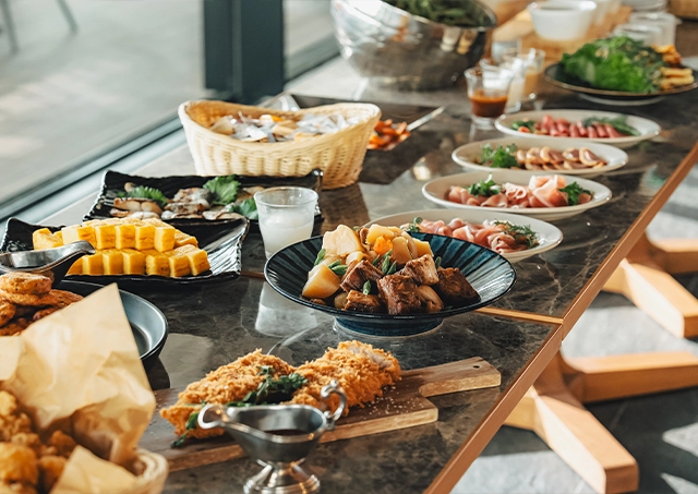 An example of a breakfast buffet