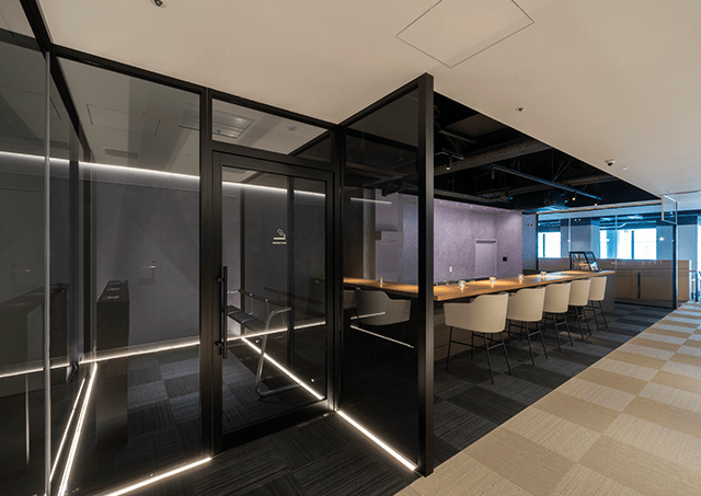 Corridor no Yu / Smoking room