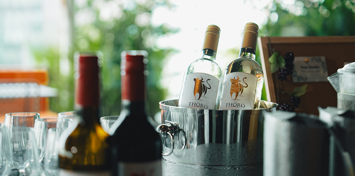 A luxurious morning start with wine