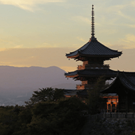 Kiyomizu-dera Temple / Approximately 12 minutes by car