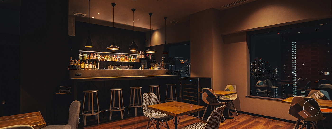 Restaurant & Roof Top Bar