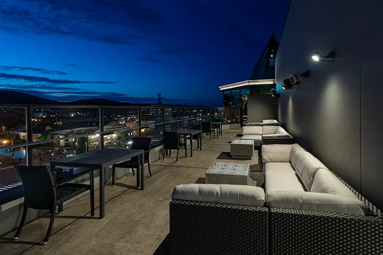 Roof Top Bar
