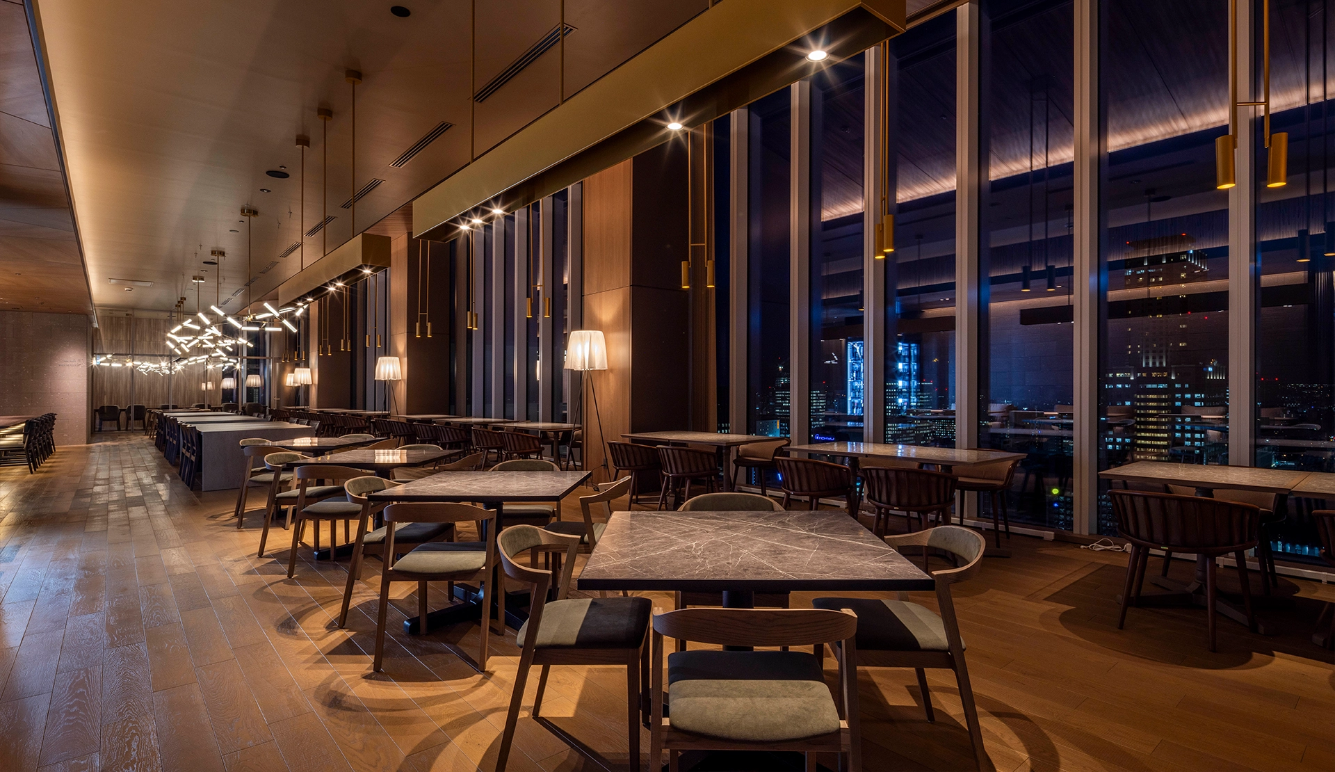 ムーンライト 北海道バル&バー