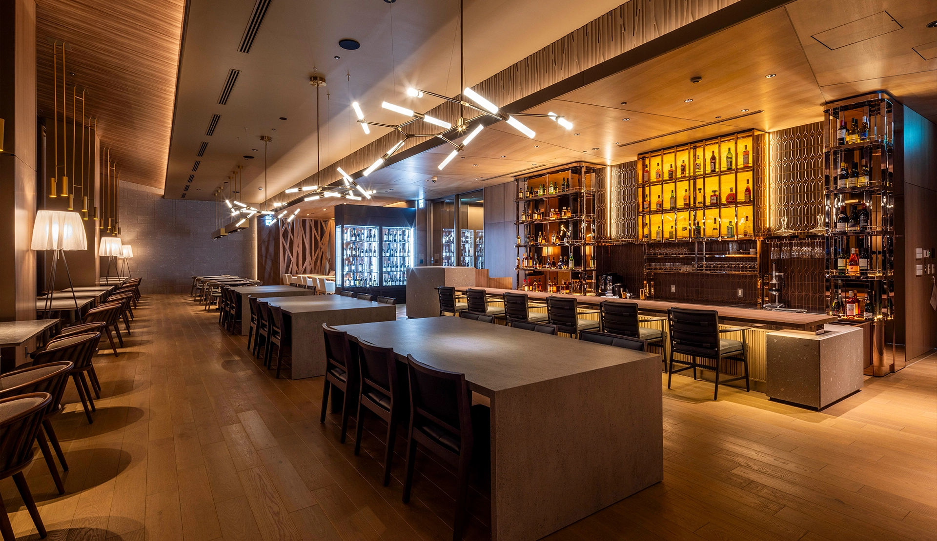 ムーンライト 北海道バル&バー