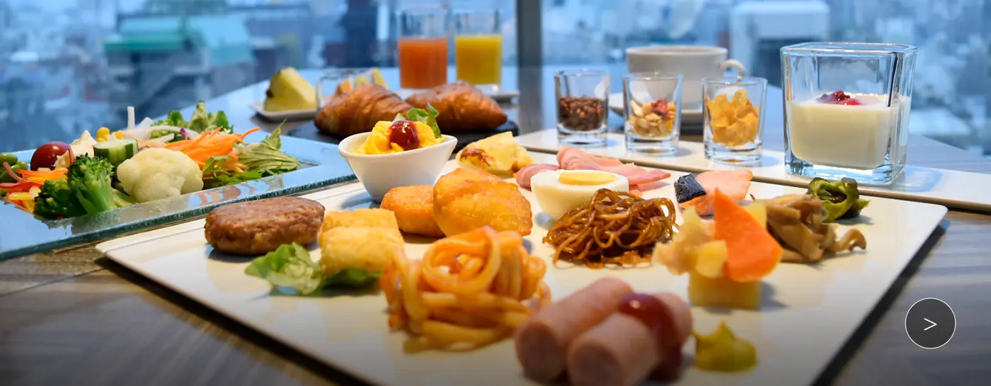 Breakfast buffet with over 30 Japanese and Western dishes to choose from