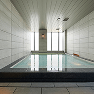 Large public bath/women's bath